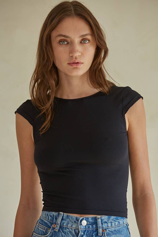Seamless Round Neck Open Back Cap Sleeve Top