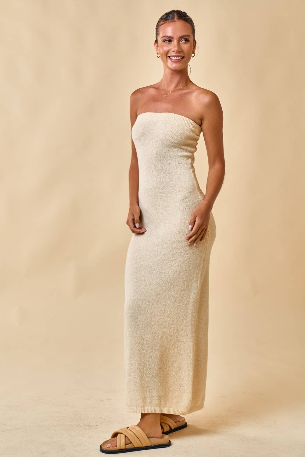 SWEATER TUBE MAXI DRESS WITH BACK SLIT