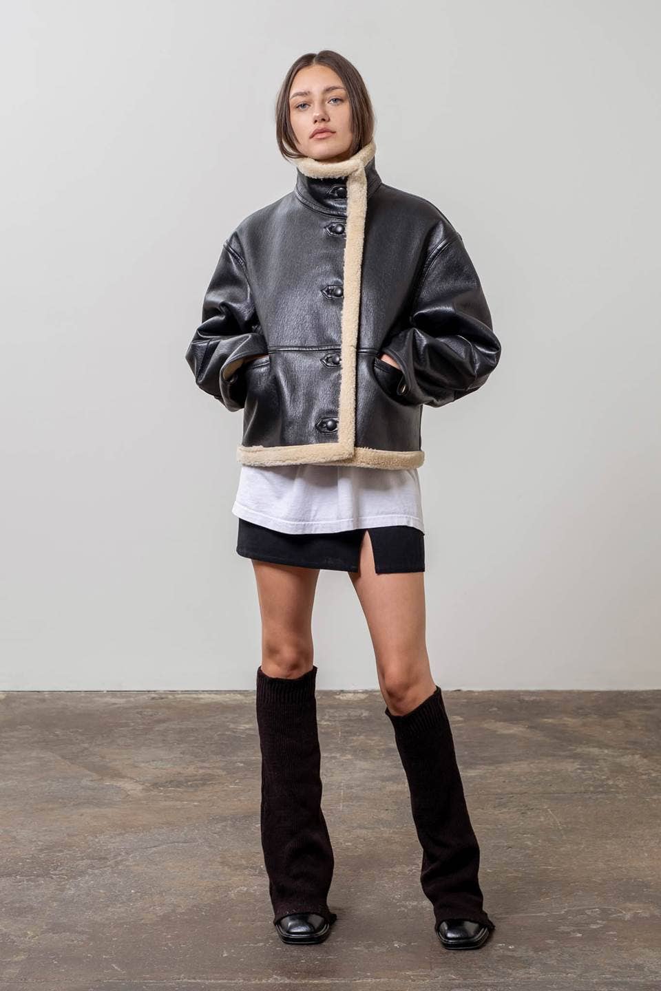 FAUX LEATHER SHEARLING BUTTON JACKET