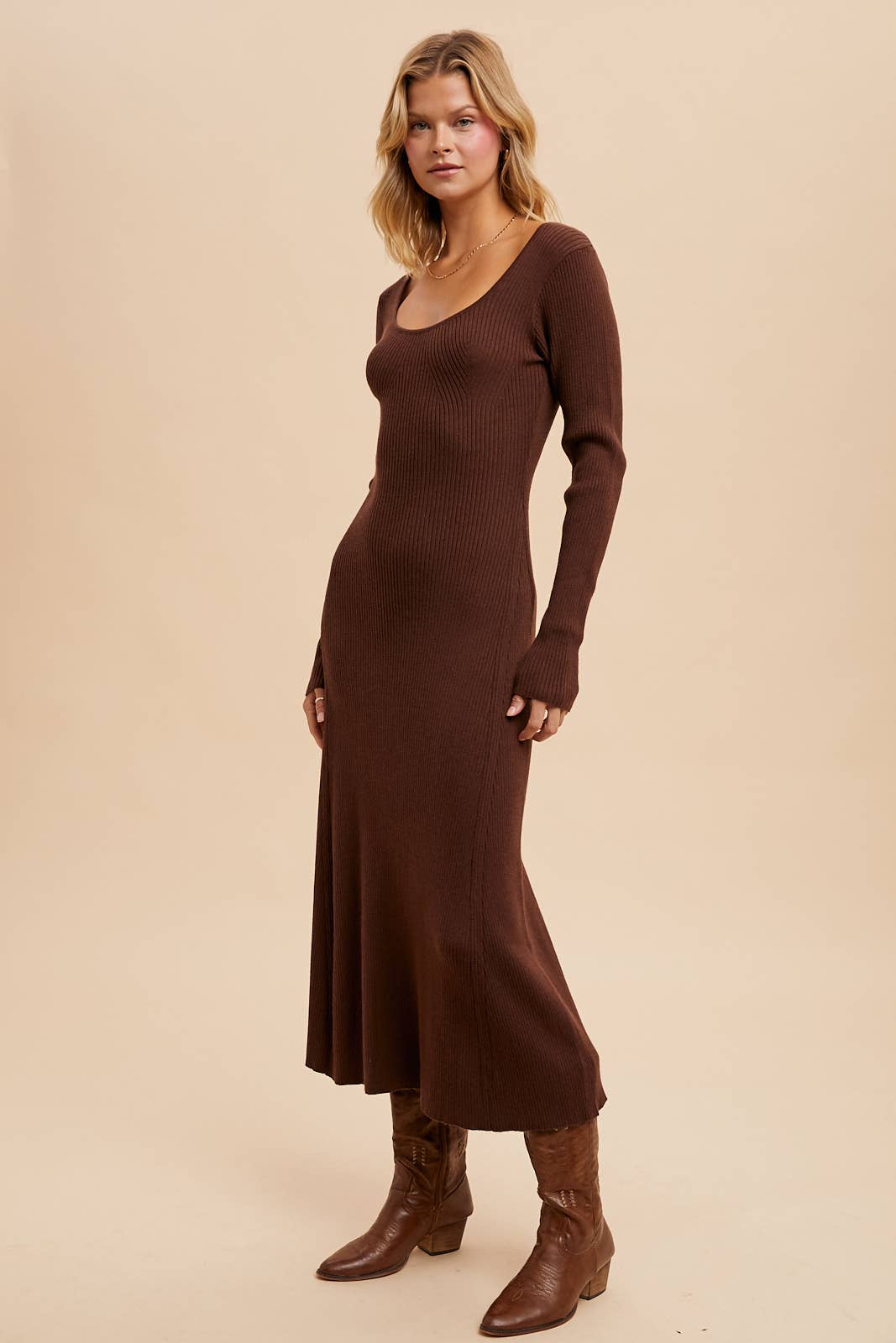 VISCOSE BLEND KNITTED MAXI SWEATER DRESS