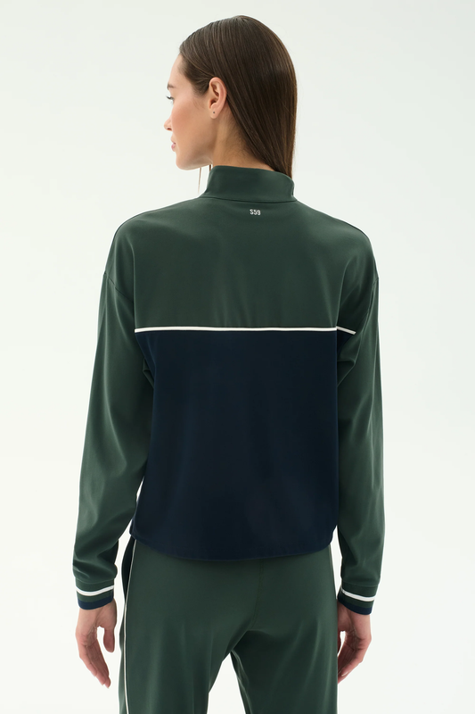 Millie Airweight Half Zip