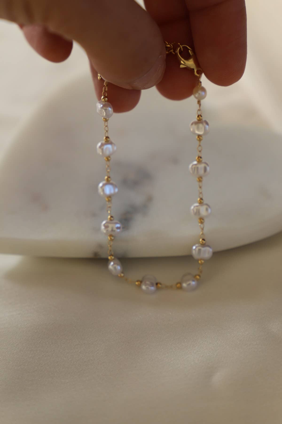 PEARL STATION CHAIN BRACELET- 24kt gold plate