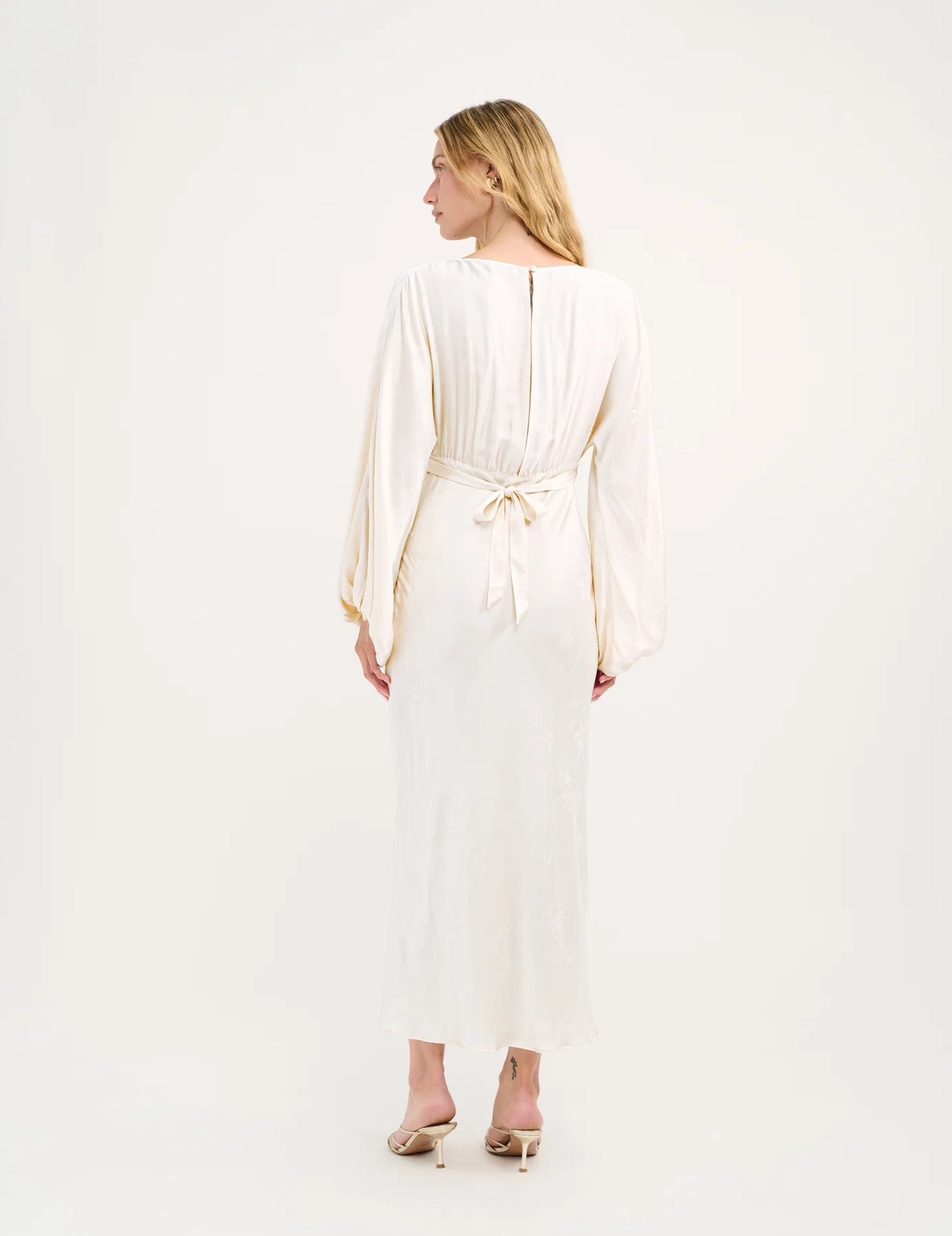 Memoire Midi Dress