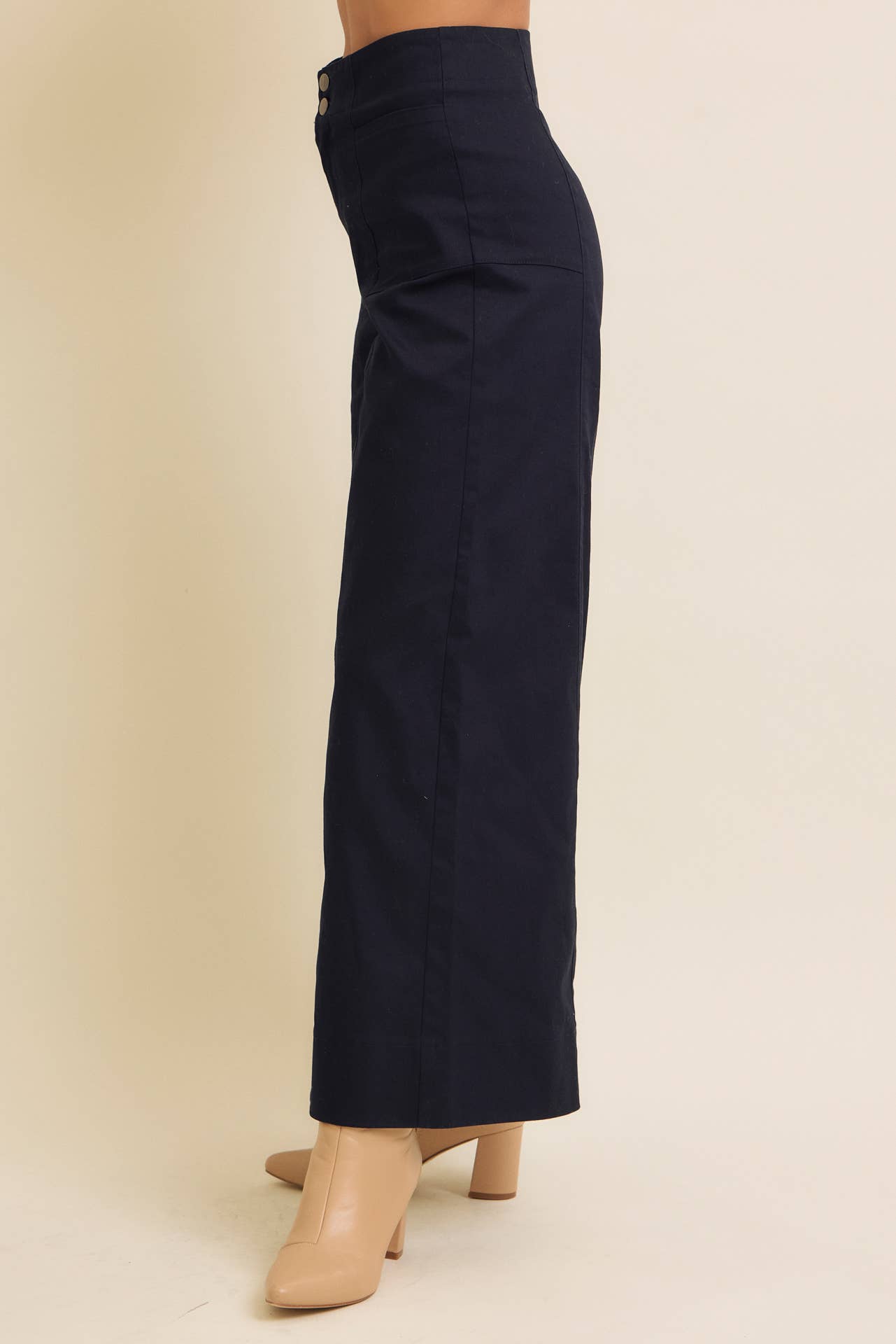 FLATTERING WIDE LEG FULL-LENGTH STRETCHY PANTS