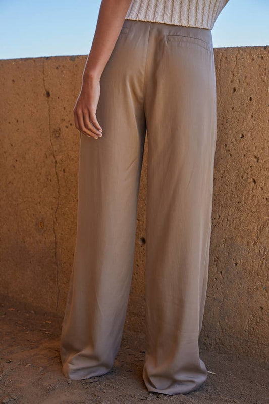 PLEATS AND THANK YOU PANTS