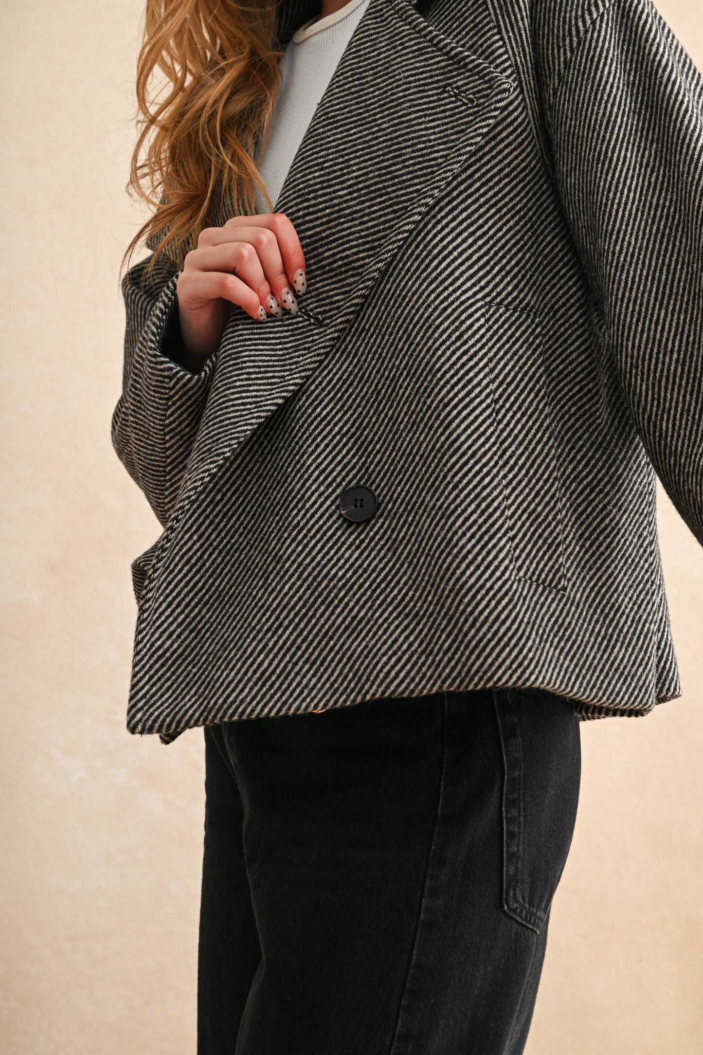 CAPE JACKET