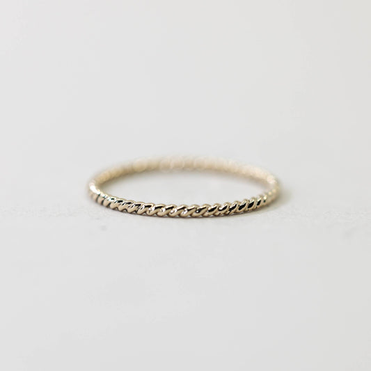 Twist Stacking Ring in Gold